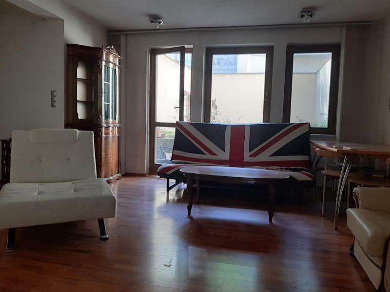 Pleasant Apartment Under The Bratislava Castle Exterior photo